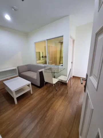 غرفة معيشة