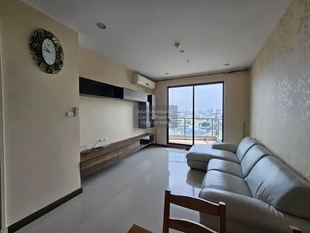 غرفة معيشة