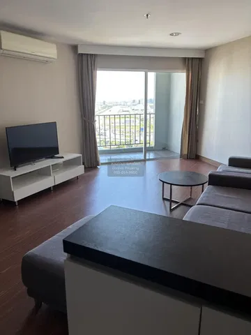 Soggiorno; vista, luce naturale