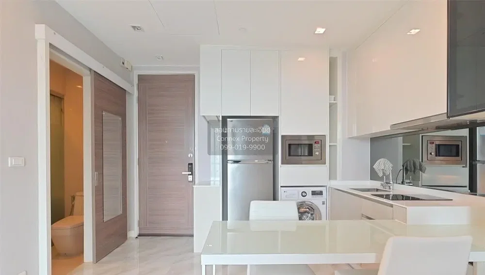 Küche; küchengeräte, fliesenboden, tageslicht, moderner stil, renoviert