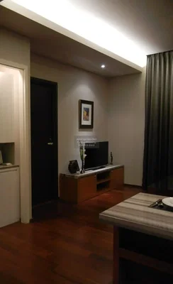 Salon; parquet, lumière naturelle