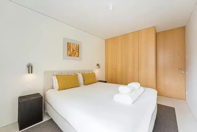 Schlafzimmer; tageslicht, moderner stil