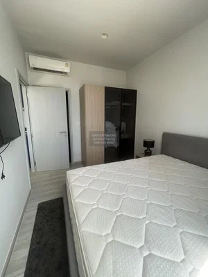 Chambre; lumière naturelle, style moderne