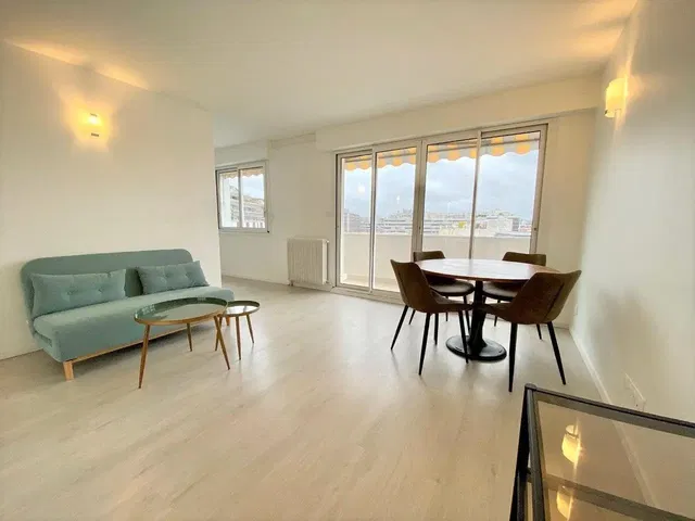 Дневна соба