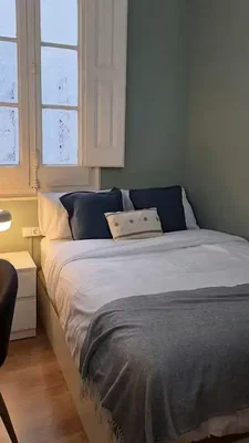 Schlafzimmer; tageslicht, moderner stil