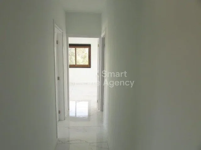 أخرى