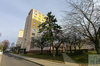 Kuća i okolina; pogled