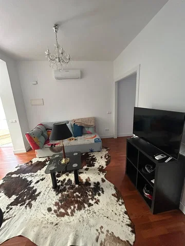 Wohnzimmer; tageslicht, moderner stil