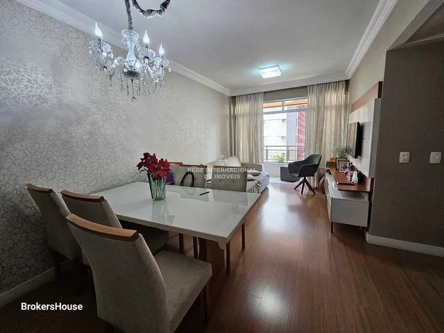 Sala de estar; luz natural, estilo moderno