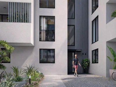 Ev ve çevresi; doğal ışık, tadilatlı