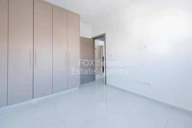 Chambre; carrelage, rénové