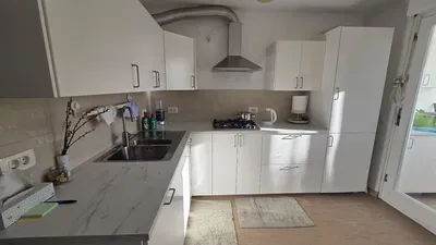 Кухиња; кухињски апарати, плочице