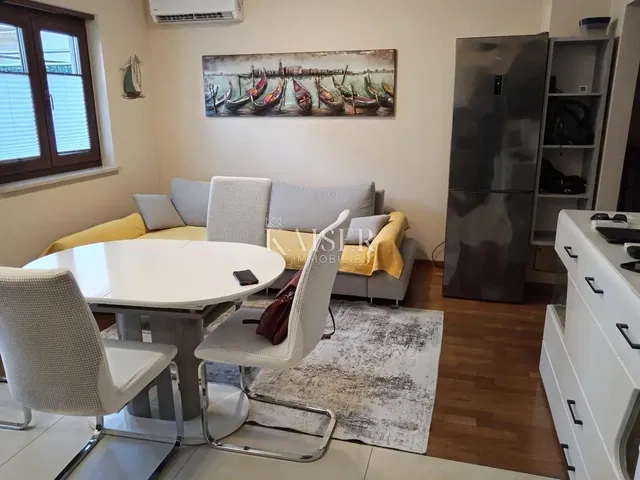 Кухня; кухненски уреди, модерен стил