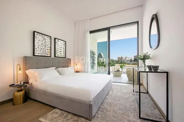 غرفة نوم; إطلالة, ضوء طبيعي, أسلوب عصري