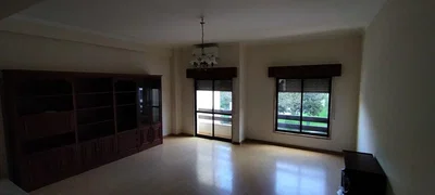 Дневна соба; природно светло, поглед