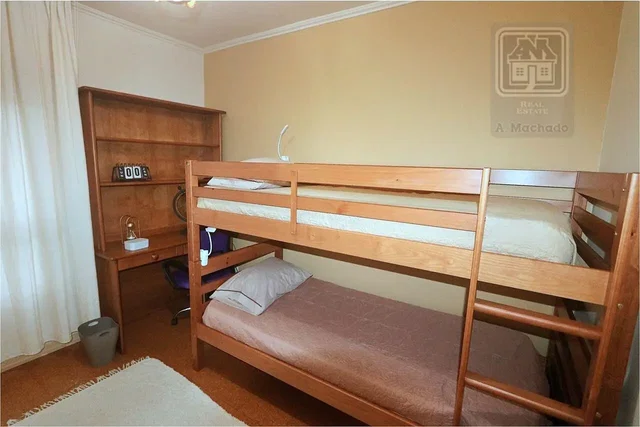 Slaapkamer; houten vloer