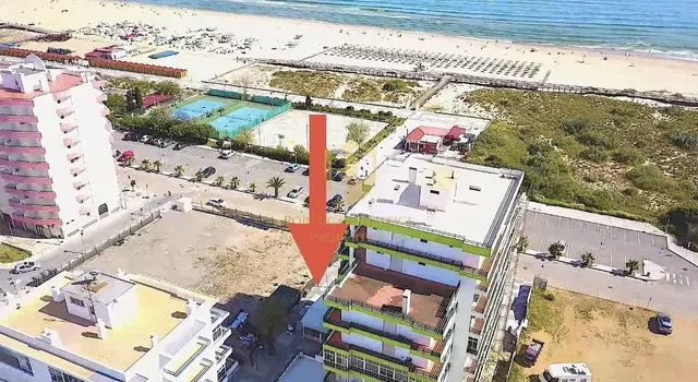 Dům a okolí; výhled