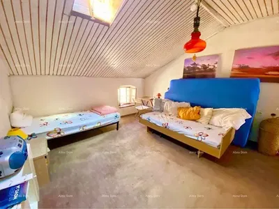 Спаваћа соба; природно светло