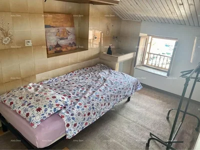 Спаваћа соба; природно светло, модерни стил