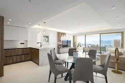 Soggiorno; vista, luce naturale, stile moderno