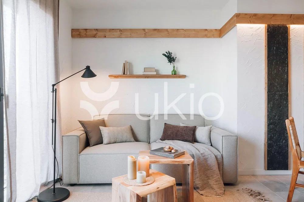 Oturma odası; modern stil, doğal ışık