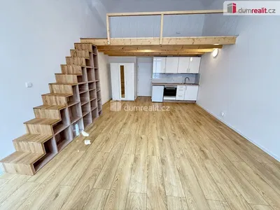 Küche; holzboden
