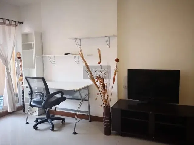 Altro; luce naturale, stile moderno