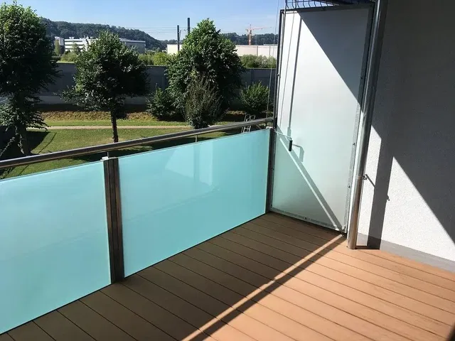 Balcone; vista, luce naturale