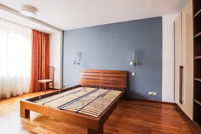 Bedroom; wood floor, natural light