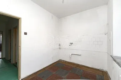 Kupaonica; potrebna renovacija, pločice