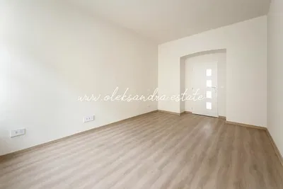أخرى; ضوء طبيعي, مجدد, أرضية من البلاط