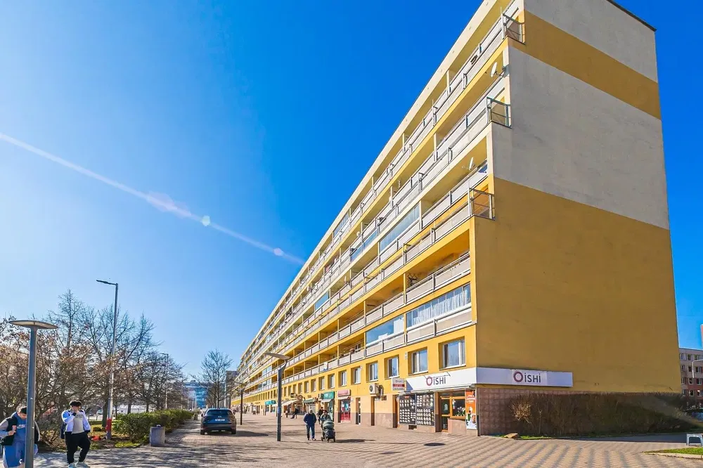 Haus und umgebung; gewerblich