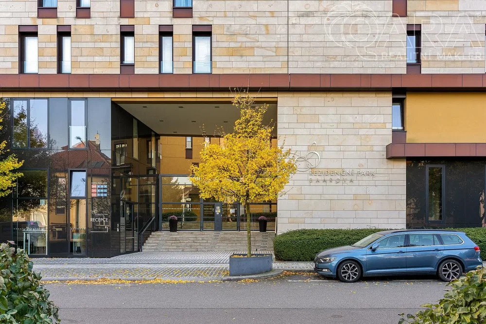 Haus und umgebung; blick