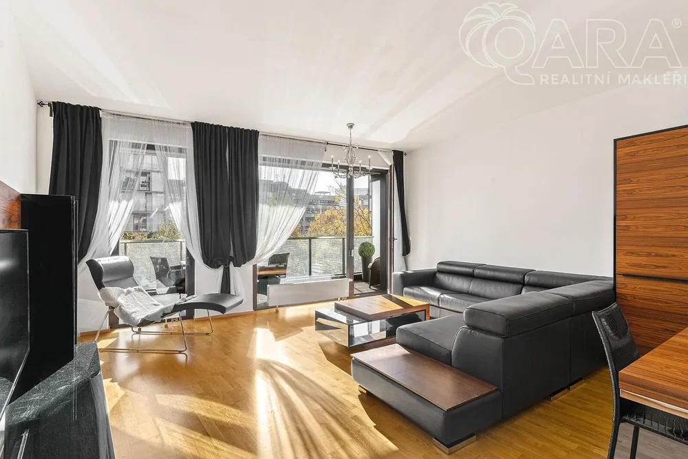 Wohnzimmer; blick, holzboden, tageslicht, moderner stil