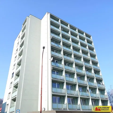 Maison et environs; vue