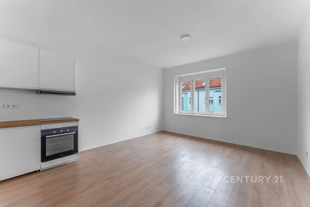 Cuisine; électroménager, vue, lumière naturelle, rénové, parquet