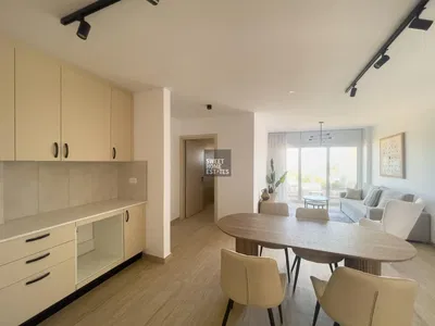 Obývací pokoj; přirozené světlo, moderní styl