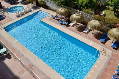 Haus und umgebung; blick