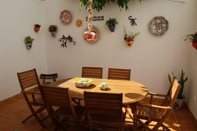 Terrasse; fliesenboden, tageslicht