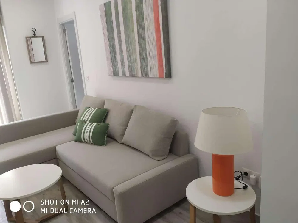 Oturma odası; modern stil, doğal ışık