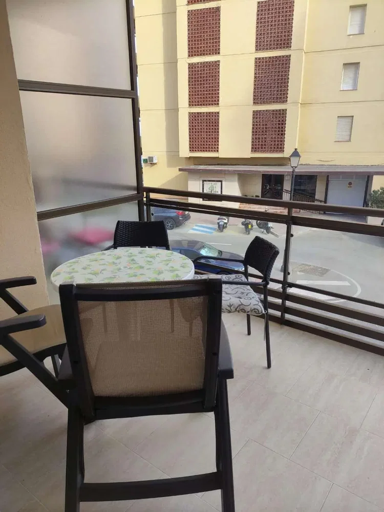 Balkon; manzara, fayans zemin