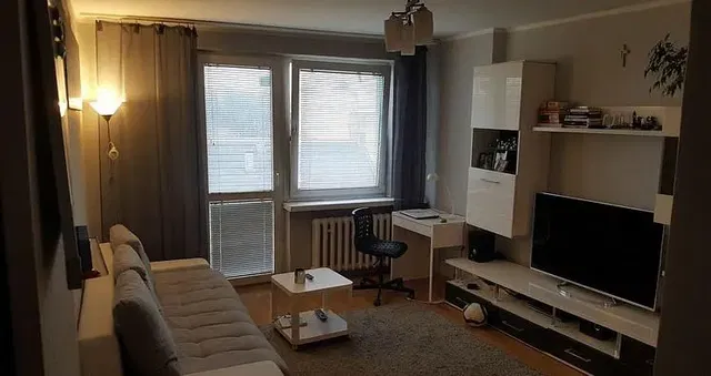 Soggiorno; luce naturale, stile moderno