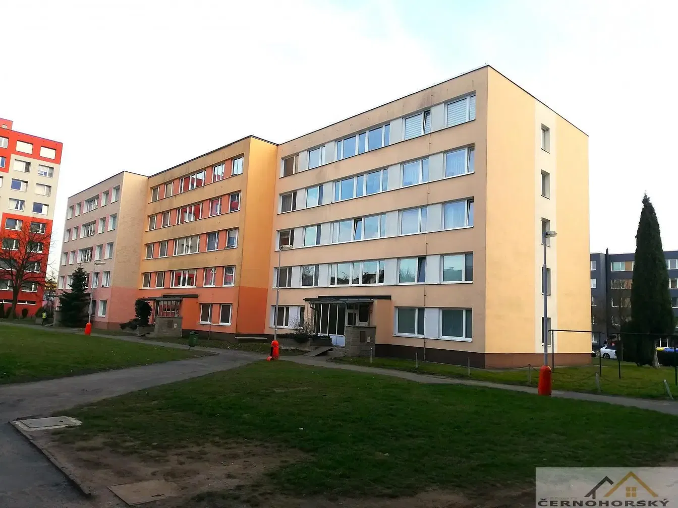 Haus und umgebung