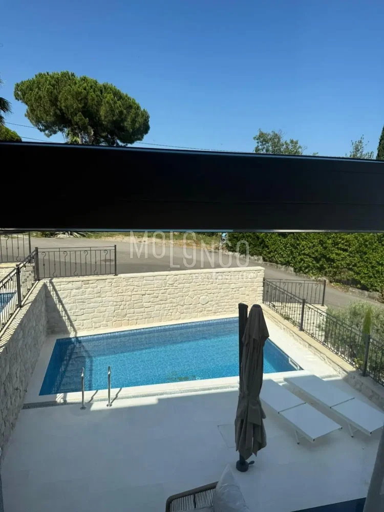 Terrasse; vue, lumière naturelle