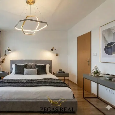 Chambre; style moderne, lumière naturelle