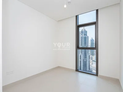 Salon; vue, carrelage, lumière naturelle