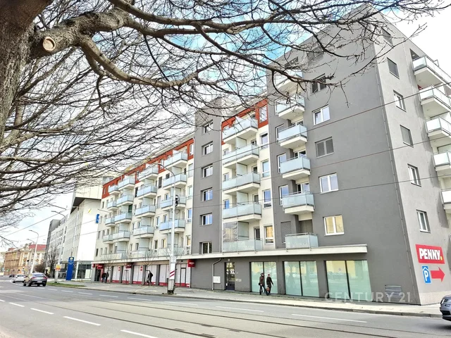 Maison et environs; vue