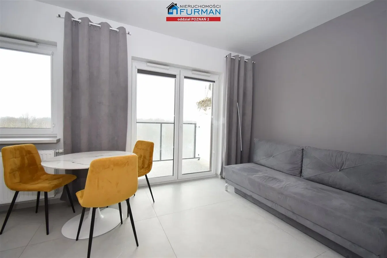 Salon; carrelage, vue, lumière naturelle