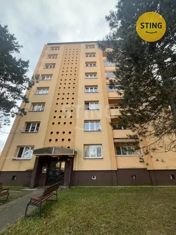 Dům a okolí
