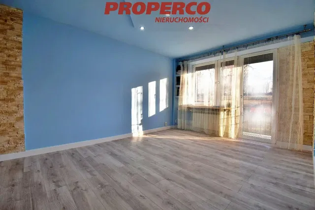 Living room; natural light, tile floor